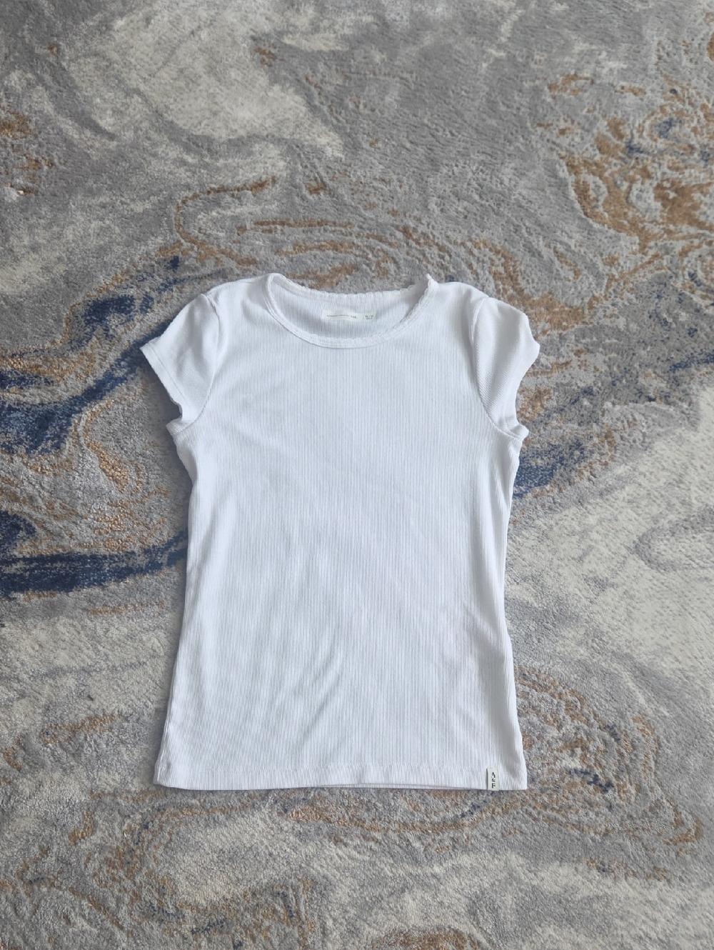 abercrombie kids Girls White Ribbed Crew Tee